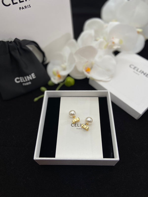 CEE5 Rotary door pearl stud earrings Jewelry
