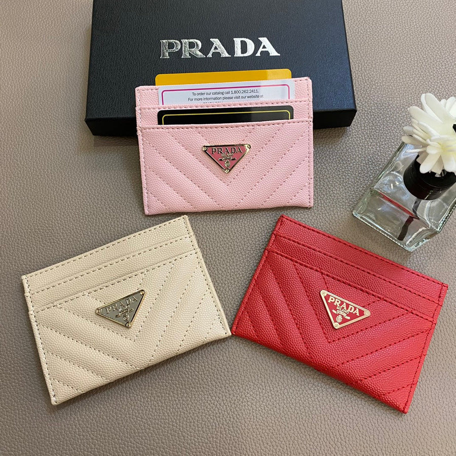Chic Lady Card Holder – Stylish Wallet for Modern Women