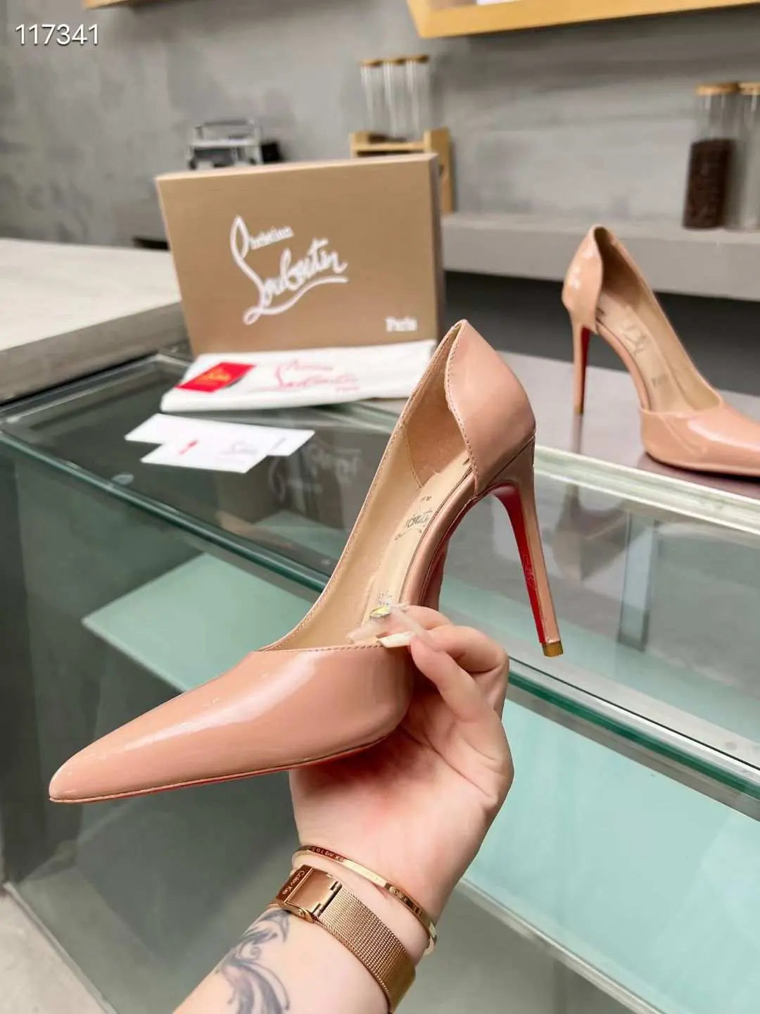 Designer Shoes *NEW*