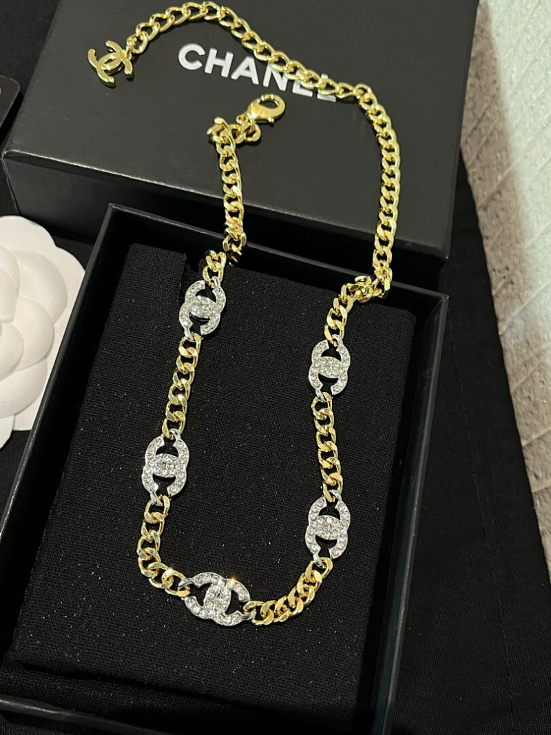 X726  Women's new fashionable necklace and jewelry