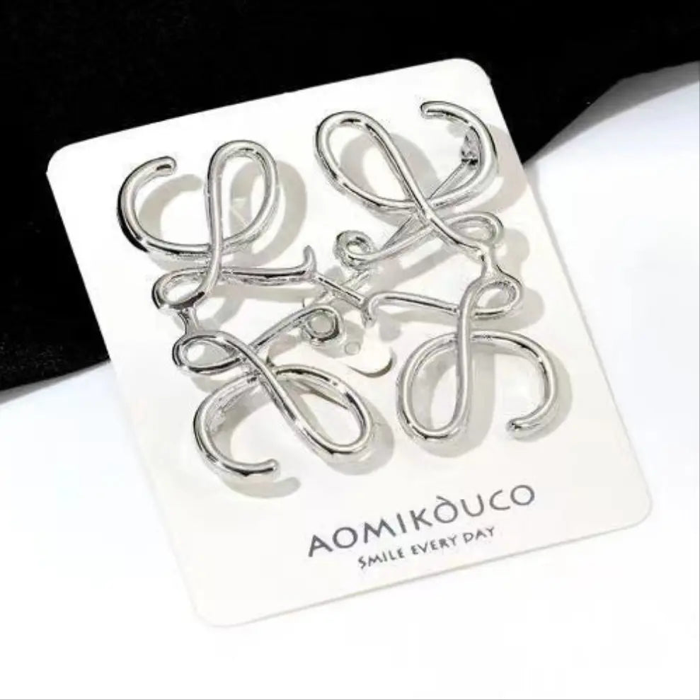 Designer Brooch Pins