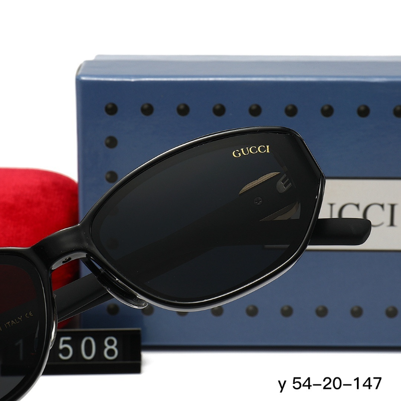 11508 Sunglasses with box