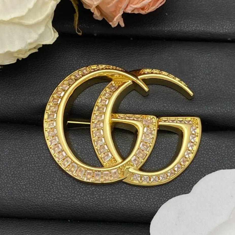 Designer Brooch *NEW*