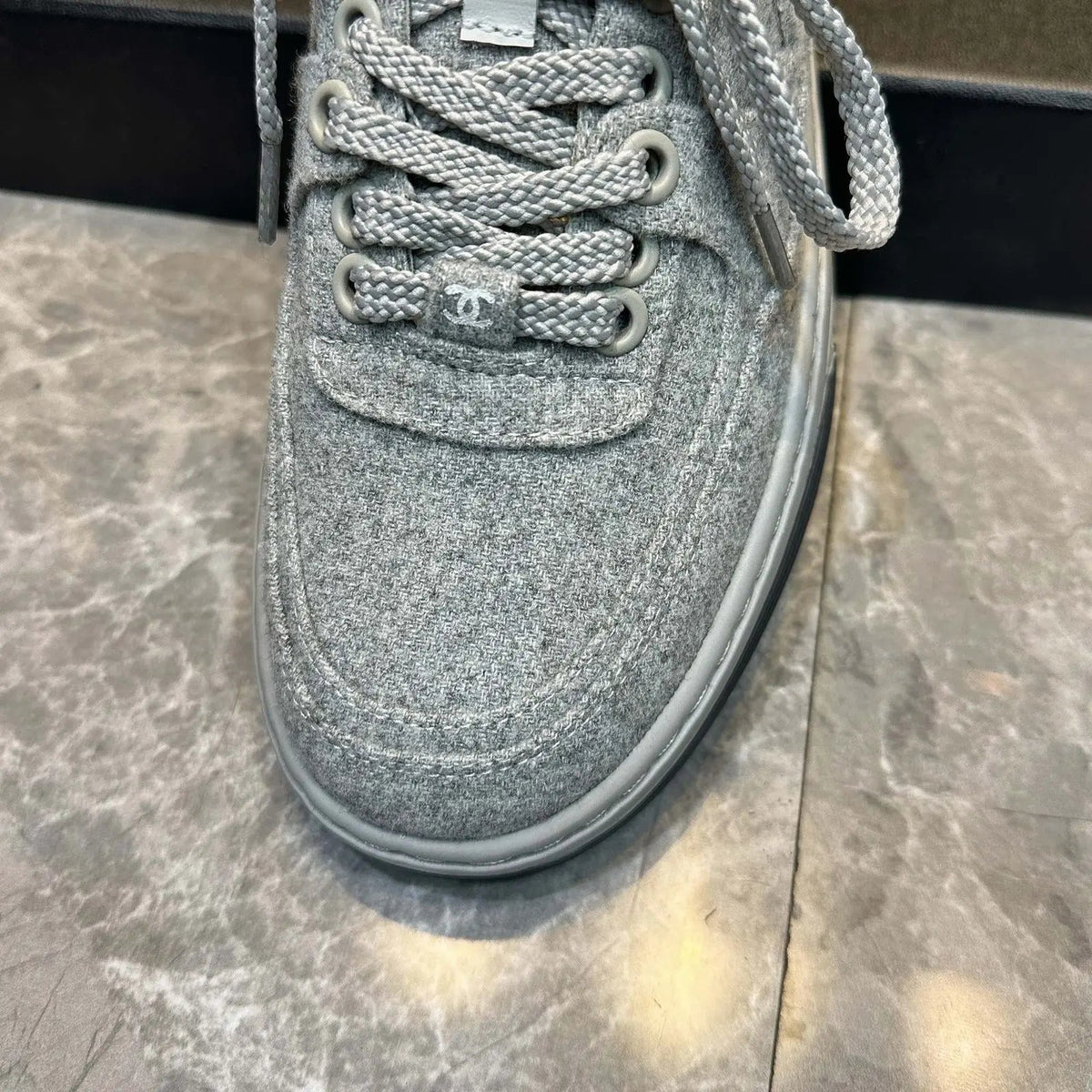 Designer Sneakers *NEW* #E1161